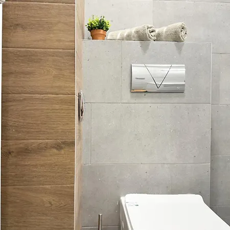 Sofia Apartments *